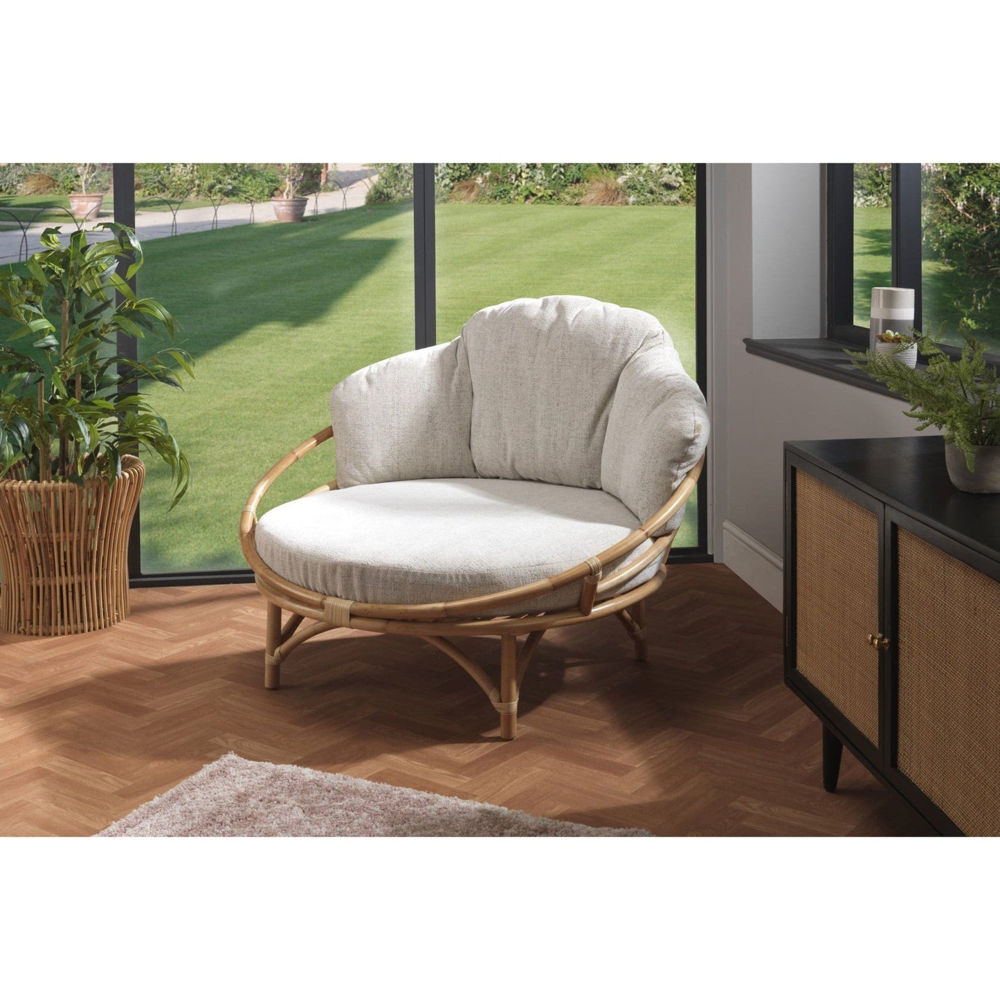 Rattan Natural Snug Cuddle Chair