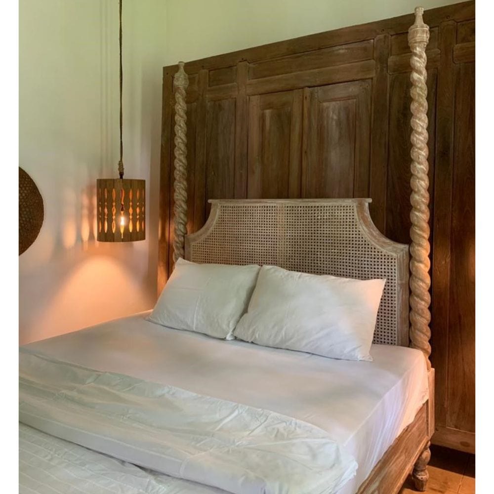 Barley Twist Four Poster Bed - Weathered Teak and Rattan